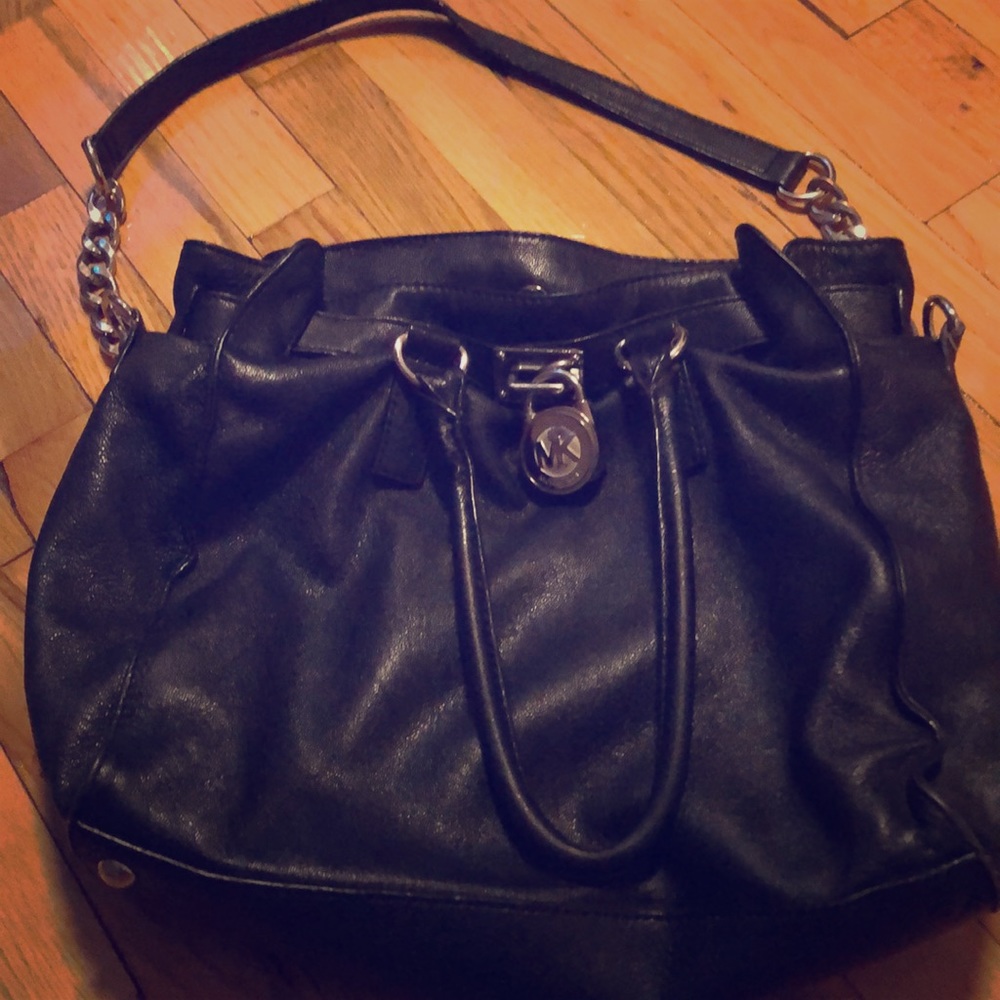 Micheal Kors bag - Picture 1 of 1